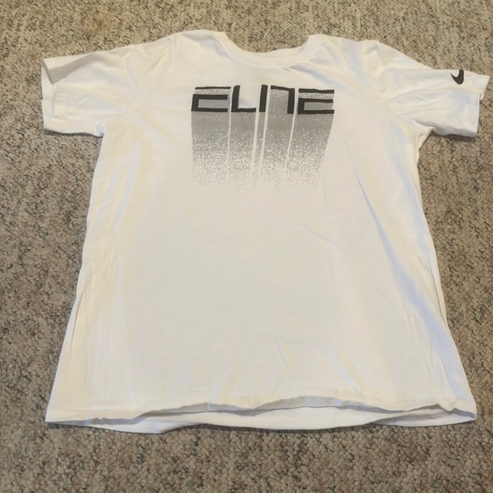 Kids large Nike elite tshirt